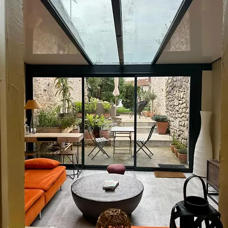 Maison Cosy Pour 2 A Crepy, Veranda Et Jardin