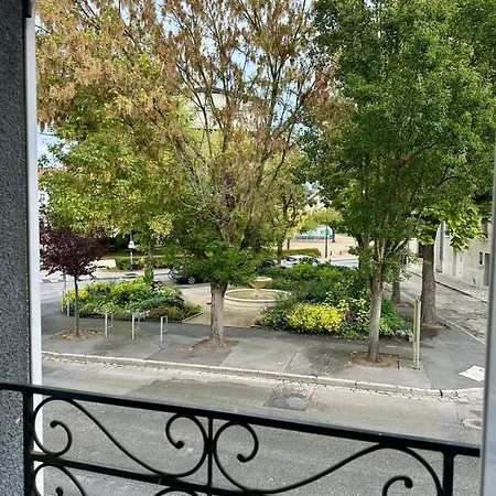 Semesterbostad Maison Cosy Pour 2 A Crepy, Veranda Et Jardin